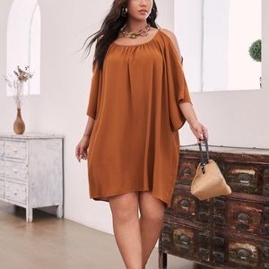 Plus Cold Shoulder Plicated Dress